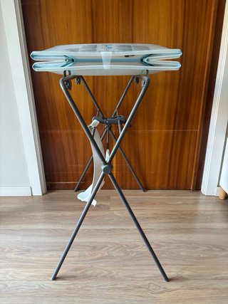 Bañera Stokke con estructura