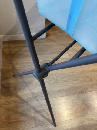 Bañera Stokke con estructura