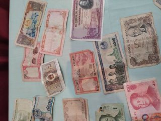 Lote Billetes Extranjeros Varios Países