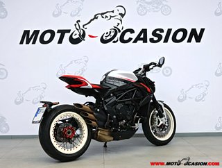 MV AGUSTA BRUTALE 800 DRAGSTER RR