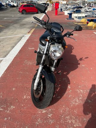 Yamaha FZ6 Naked Negra/Plata
