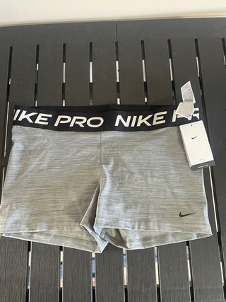 Nike Pro Shorts XL Grigio Nero