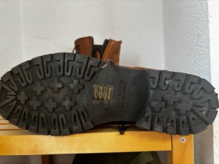 Botas de cuero marrones