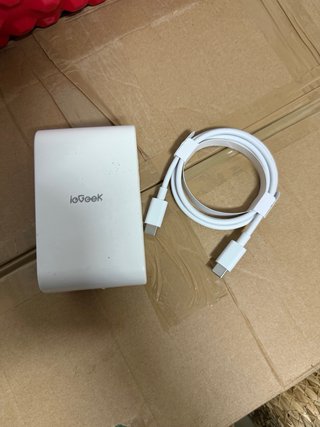 Cámara Vigilancia ioGEEK con Base y USB-C