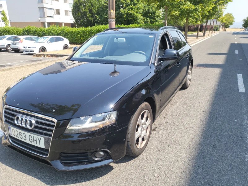 Audi A4 2008 - foto 1