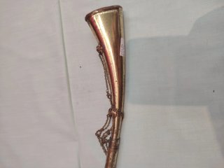 Antigüedad Trompeta de Latón con Cadena