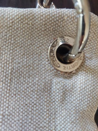 Bolso Gloria Ortiz beige y dorado