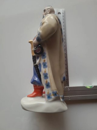 Figura Taras Bulba Porcelana Soviética Polonne
