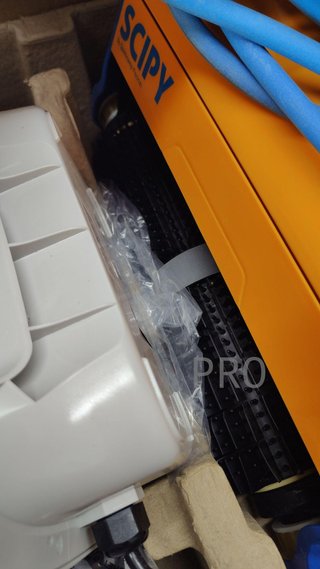 Limpiafondos SCIPY, Limpiador de Piscinas, Limpiafondos Automático