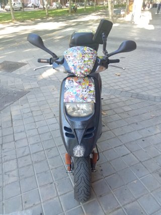 Piaggio Typhoon 50cc Scooter Negra
