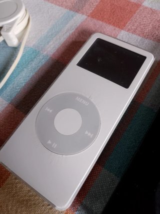 Apple iPod 5a Gen 30GB Nero + 1a Gen