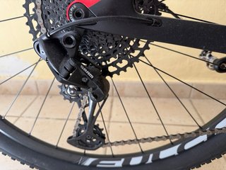 Bicicleta de carbono sin uso