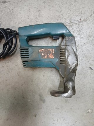 Cesoia elettrica Black & Decker