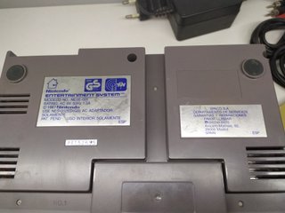 Nintendo NES Española NESE-001 SPACO + 2 Mandos
