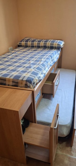 Cama nido con zapatero y colchones