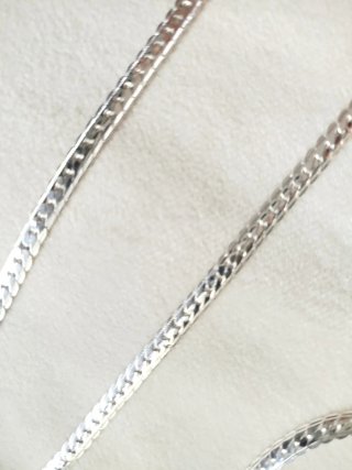 Conjunto collar y pulsera plateados