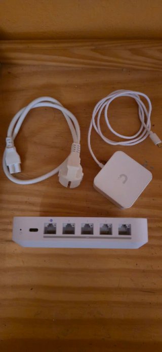 Ubiquiti UCG Max