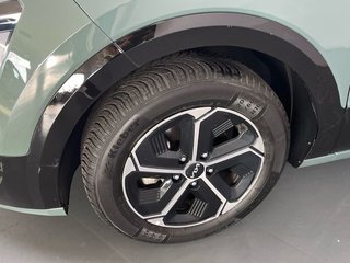Kia Niro 1.6 GDi HEV 104kW (141CV) Drive