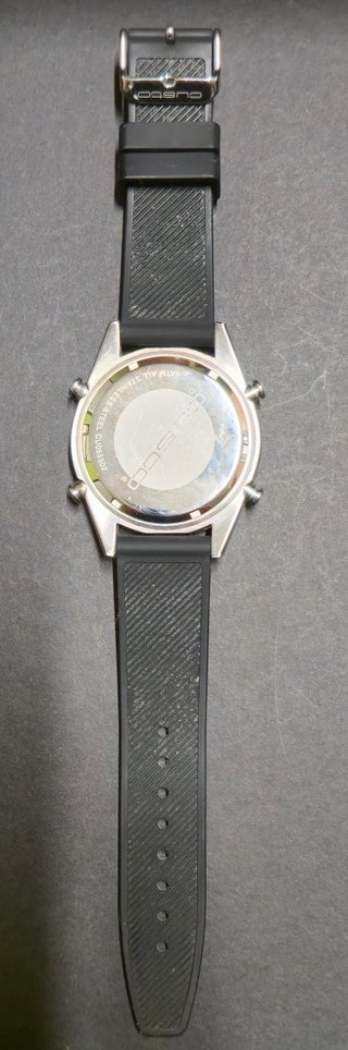 Reloj Custo Negro y Rojo