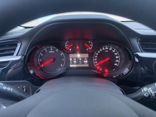 Opel Corsa 2023 impecable. 33.000 km