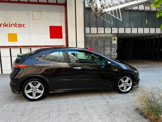 Honda Civic 2.2 i-CTDi Type S