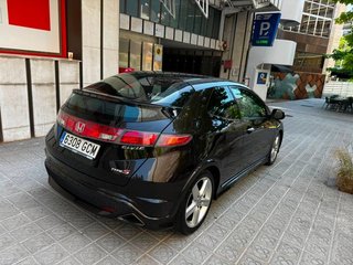 Honda Civic 2.2 i-CTDi Type S