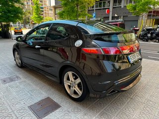 Honda Civic 2.2 i-CTDi Type S