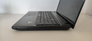 Portátil Lenovo Intel Core i7 8GB RAM 500GB HDD