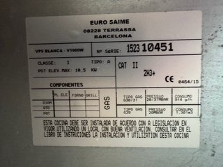 Cocina ROMMER 5 fuegos + horno