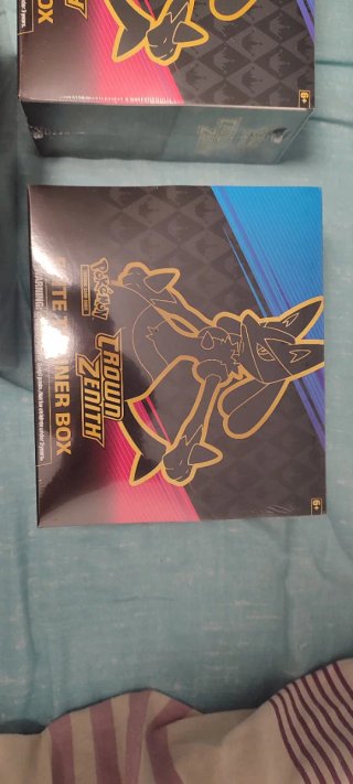 Pokemon Crown Zenith Elite Trainer Box