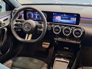Mercedes-Benz Clase A 200-2024