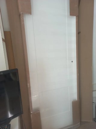 Puerta maciza lacada blanco interior