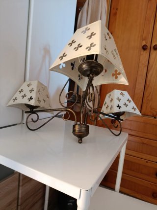 Lámpara de forja y latón vintage