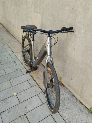 Bici Eléctrica Cannondale Adventure NEO 4 L