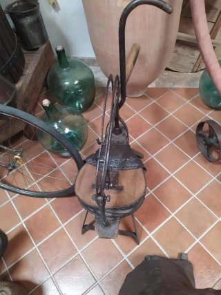 Bomba inflar pellejos antigua