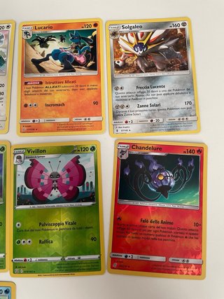 Lotto 19 Carte Pokemon Rare e Holo Miste Ita
