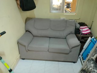 Sofá 2 plazas gris buen estado