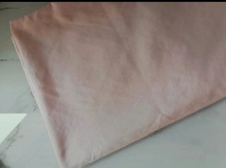Coppia federe rosa con dettaglio rilievo