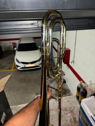 Trombón J. Michael con funda