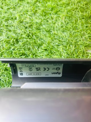 Dyson V15 Aspiradora Inalámbrica