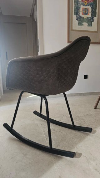 Silla Mecedora Diseño Tela y Metal