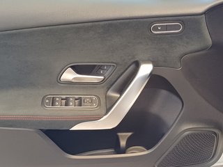 Mercedes-Benz Clase A 35 AMG-2021