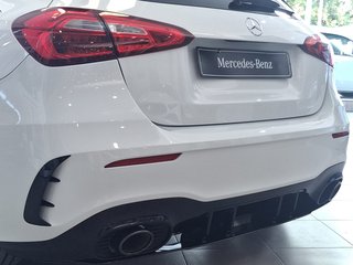 Mercedes-Benz Clase A 35 AMG-2021