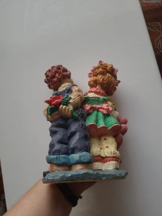 Figura vintage pareja de niños con osito – resina