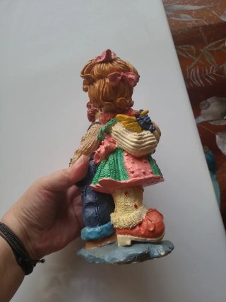 Figura vintage pareja de niños con osito – resina