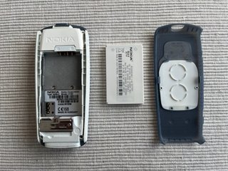 Nokia 2100  Telefono móvil clásico.