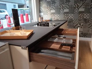 Mueble de Cocina Isla Beige y Negro