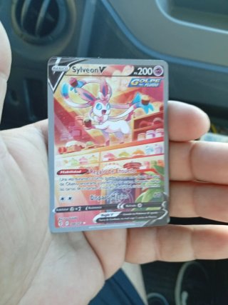 Carta Pokémon Sylveon V