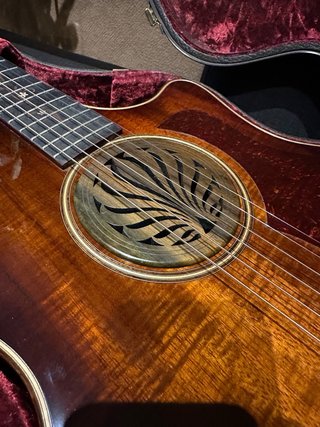 Guitarra Taylor K24ce
