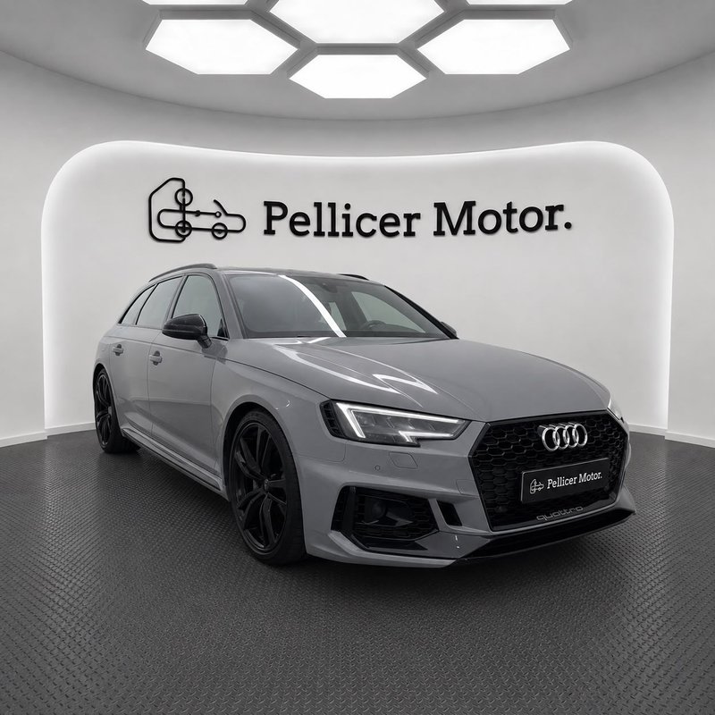 Audi RS4 2019 - foto 1